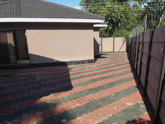 Office to Rent in Eastlea, Harare