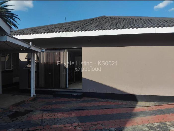 Office to Rent in Eastlea, Harare
