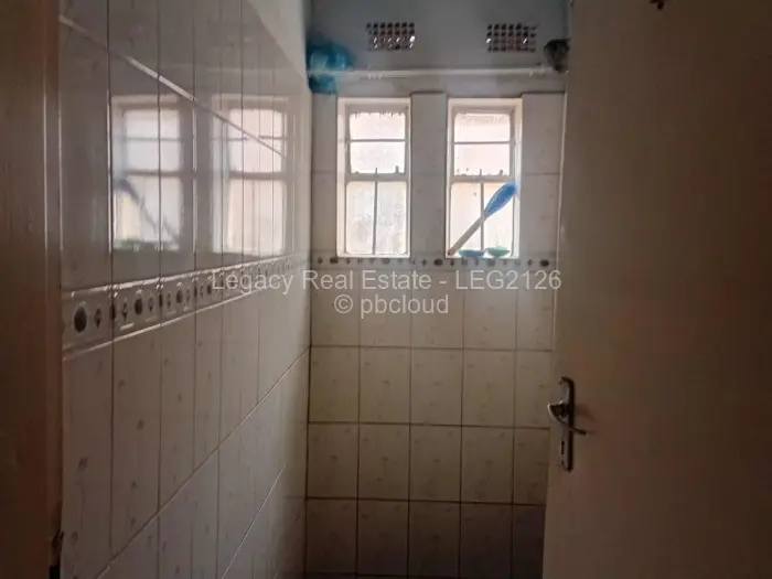3 Bedroom House to Rent in Zimre Park