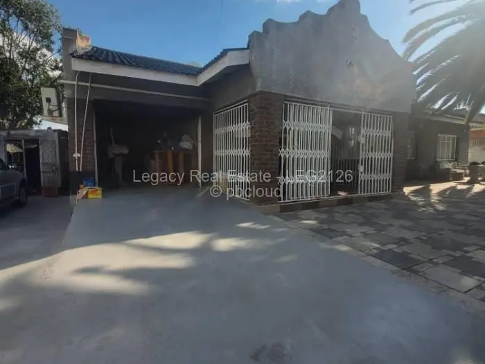3 Bedroom House to Rent in Zimre Park
