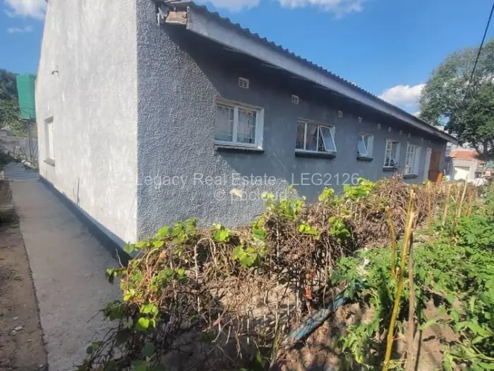 3 Bedroom House to Rent in Zimre Park