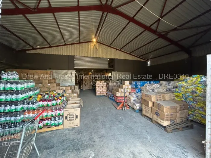 Warehouse/Industrial to Rent in Waterfalls, Harare