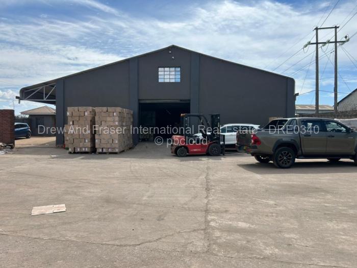 Warehouse/Industrial to Rent in Waterfalls, Harare