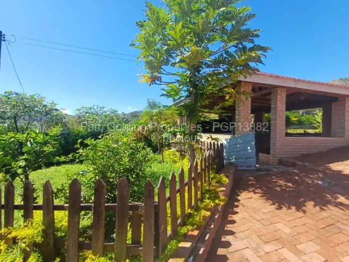4 Bedroom House for Sale in Penhalonga, Penhalonga