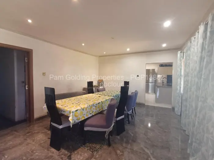 4 Bedroom House for Sale in Penhalonga, Penhalonga