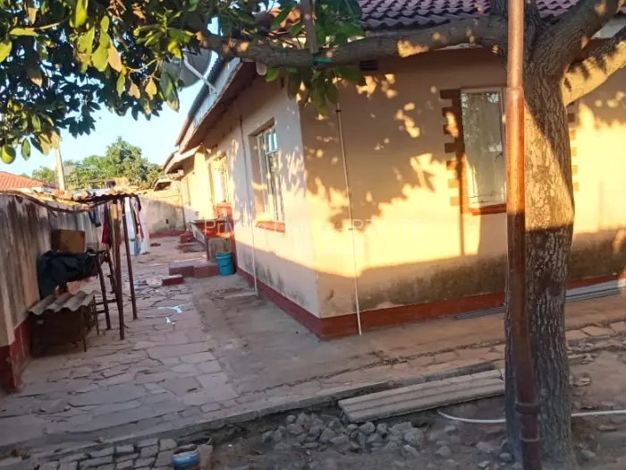 House for Sale in Waterfalls, Harare