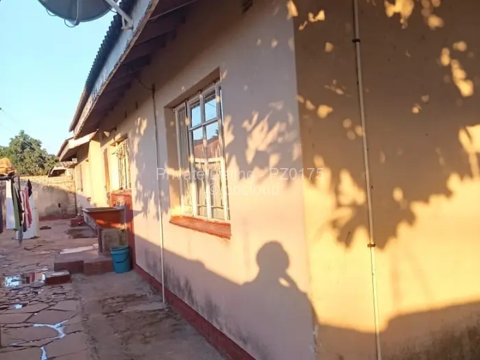 House for Sale in Waterfalls, Harare
