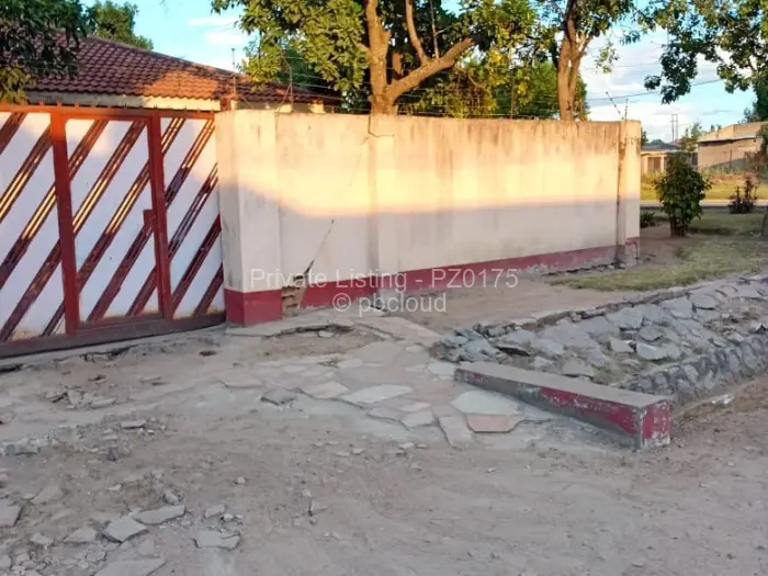 House for Sale in Waterfalls, Harare