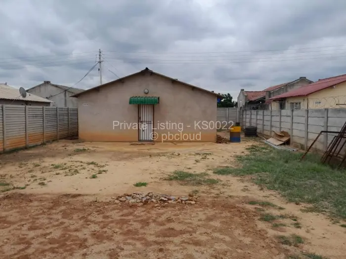 2 Bedroom House to Rent in Budiriro, Harare