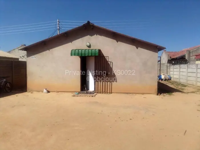 2 Bedroom House to Rent in Budiriro, Harare