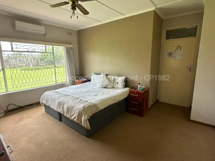 4 Bedroom House for Sale in Burnside, Bulawayo