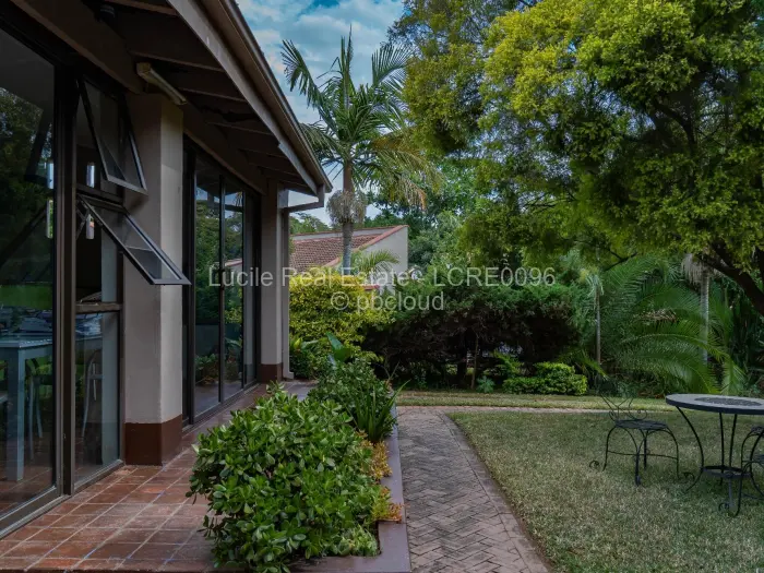 Townhouse/Cluster to Rent in Kambanji, Harare