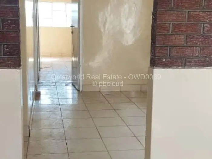 2 Bedroom House to Rent in Kuwadzana, Harare