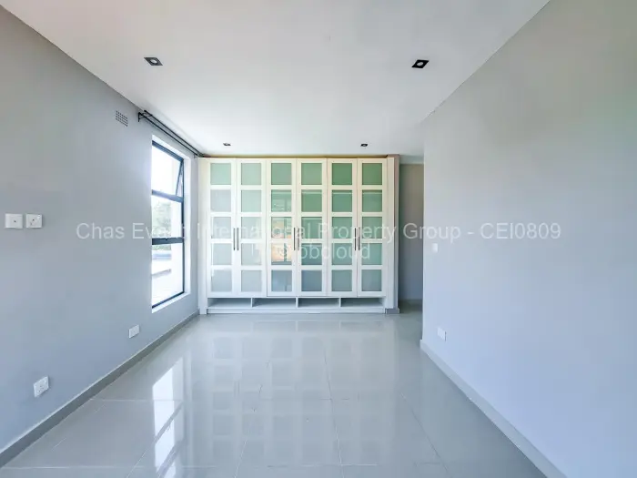 Townhouse/Cluster to Rent in Glen Lorne, Harare