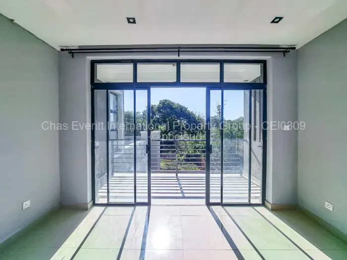 Townhouse/Cluster to Rent in Glen Lorne, Harare