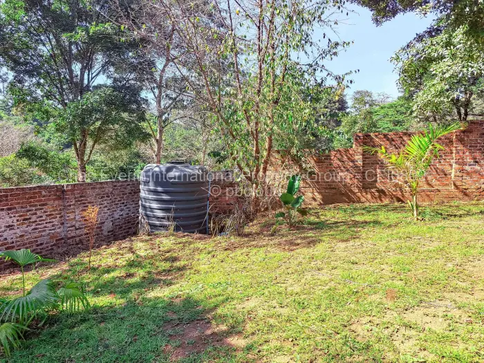 Townhouse/Cluster to Rent in Glen Lorne, Harare