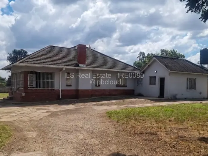 3 Bedroom House to Rent in Waterfalls, Harare