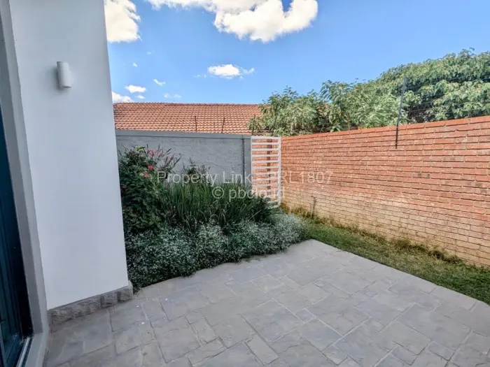 Townhouse/Cluster for Sale in Newlands, Harare