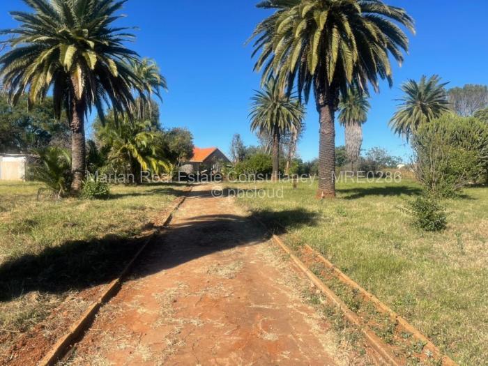 3 Bedroom House for Sale in Newton West, Bulawayo