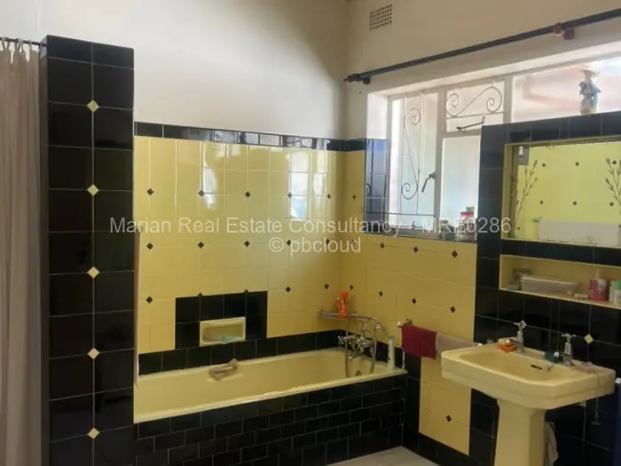 3 Bedroom House for Sale in Newton West, Bulawayo