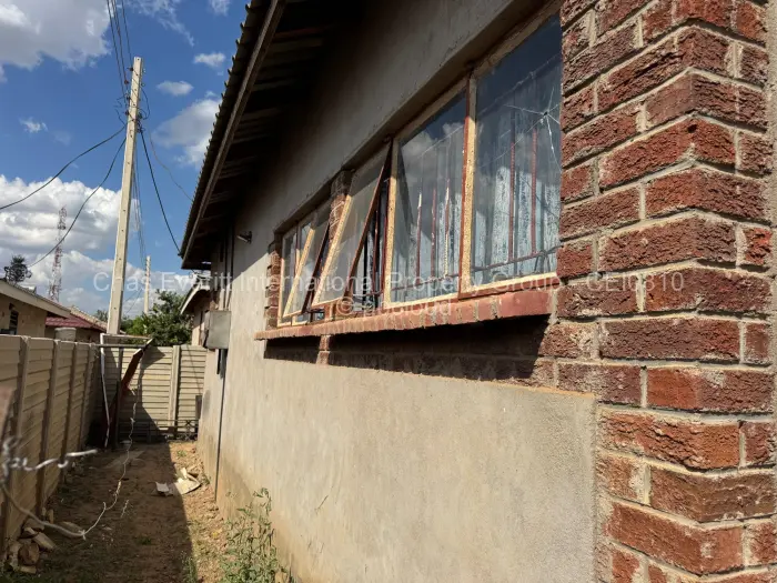 4 Bedroom House for Sale in Southview Park, Harare