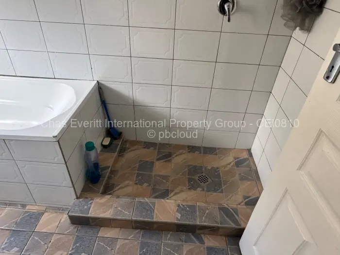 4 Bedroom House for Sale in Southview Park, Harare