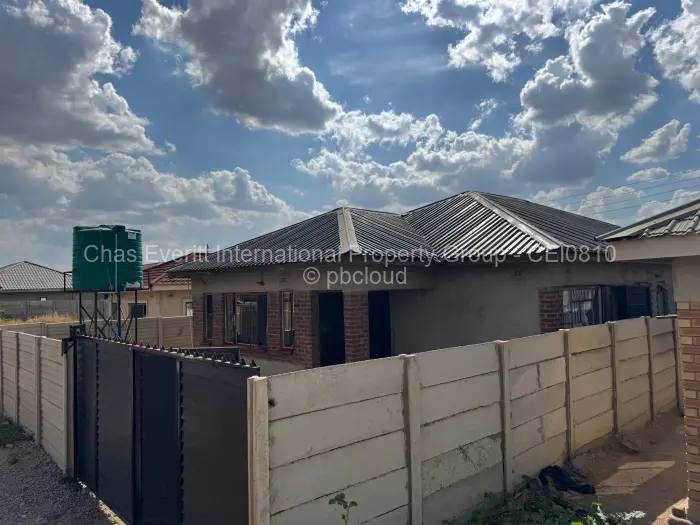 4 Bedroom House for Sale in Southview Park, Harare