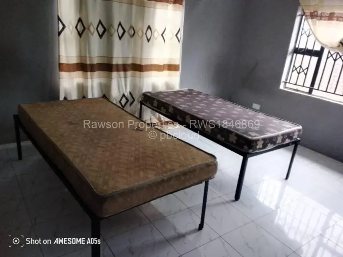 5 Bedroom House for Sale in Adelaide Pk Gweru, Gweru
