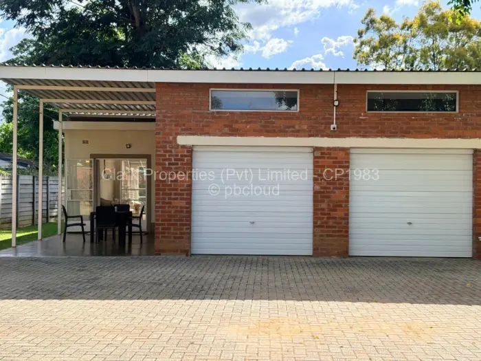 3 Bedroom House to Rent in Mount Pleasant