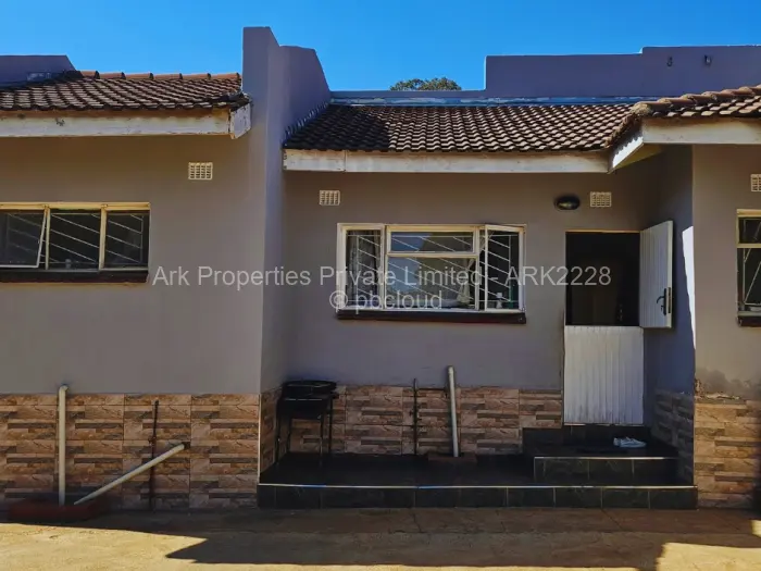 Townhouse/Cluster for Sale in Marlborough, Harare