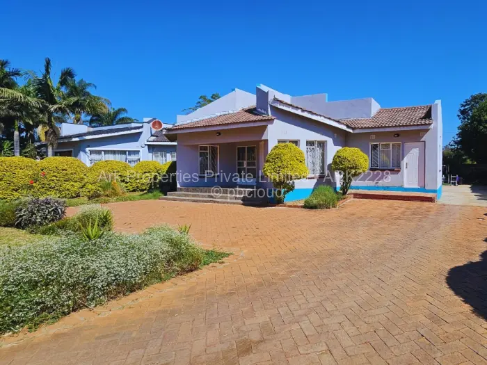 Townhouse/Cluster for Sale in Marlborough, Harare