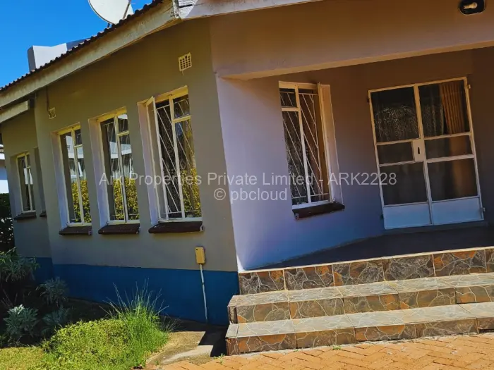 Townhouse/Cluster for Sale in Marlborough, Harare