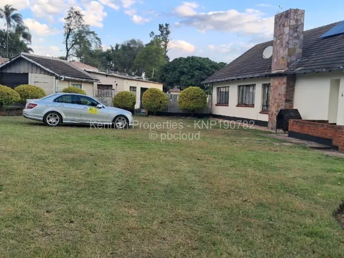 3 Bedroom House for Sale in Highlands, Harare