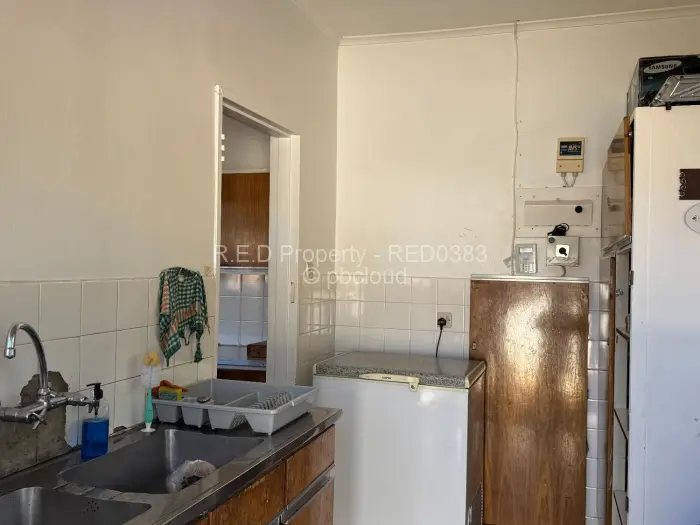 4 Bedroom House for Sale in Ilanda, Bulawayo