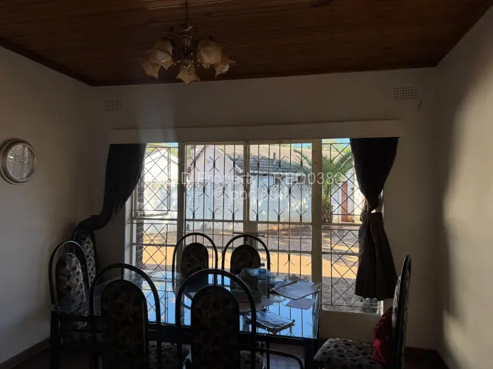4 Bedroom House for Sale in Ilanda, Bulawayo