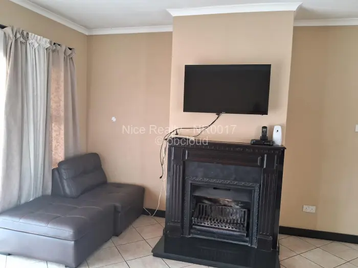 3 Bedroom House to Rent in Waterfalls