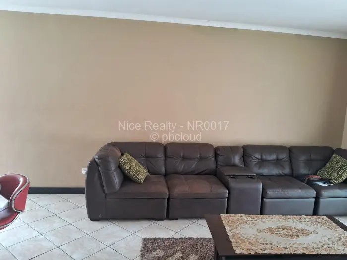 3 Bedroom House to Rent in Waterfalls