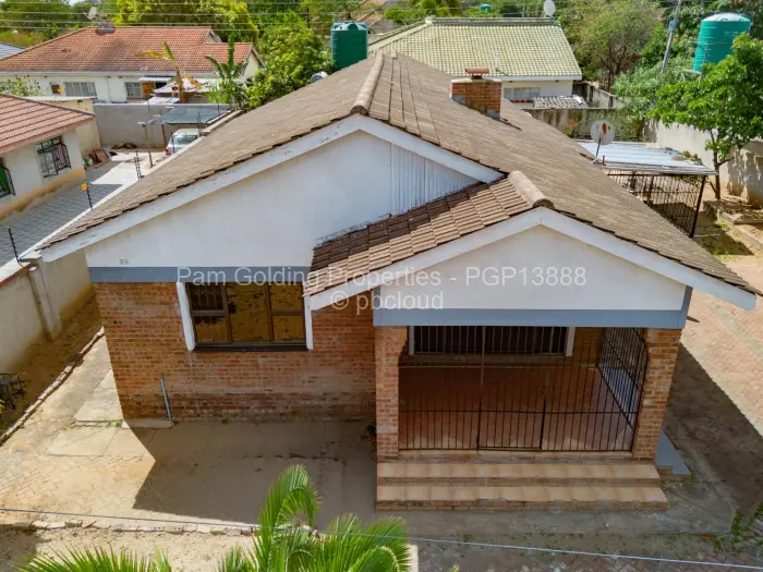 3 Bedroom House for Sale in Zimre Park, Harare