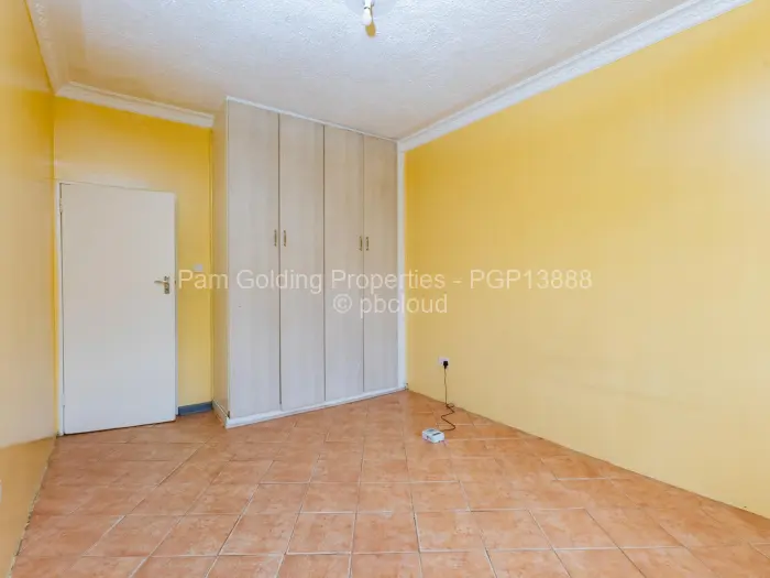 3 Bedroom House for Sale in Zimre Park, Harare