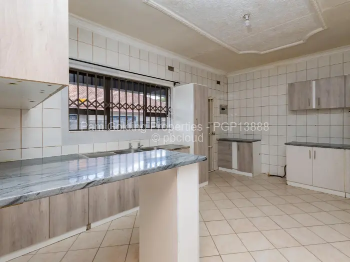 3 Bedroom House for Sale in Zimre Park, Harare
