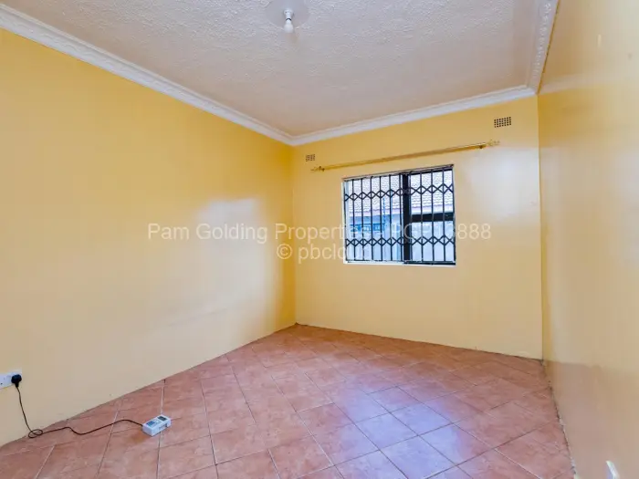 3 Bedroom House for Sale in Zimre Park, Harare