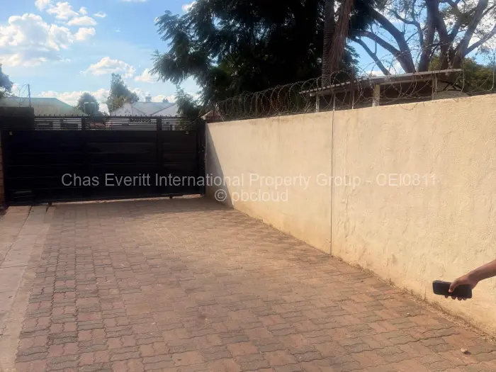 Flat/Apartment for Sale in Harare City Centre, Harare