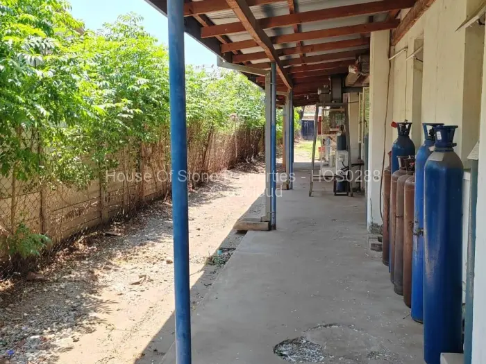 Warehouse/Industrial to Rent in Msasa