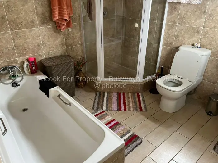 3 Bedroom House for Sale in Morningside Byo, Bulawayo