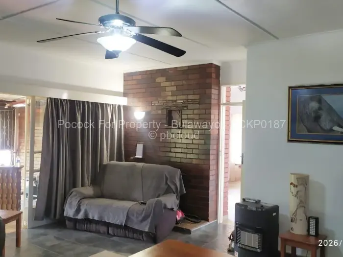 3 Bedroom House for Sale in Morningside Byo, Bulawayo