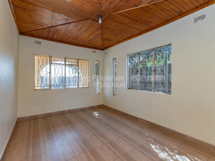 3 Bedroom House for Sale in Crowborough, Harare