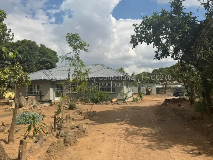 3 Bedroom House to Rent in Cranborne, Harare