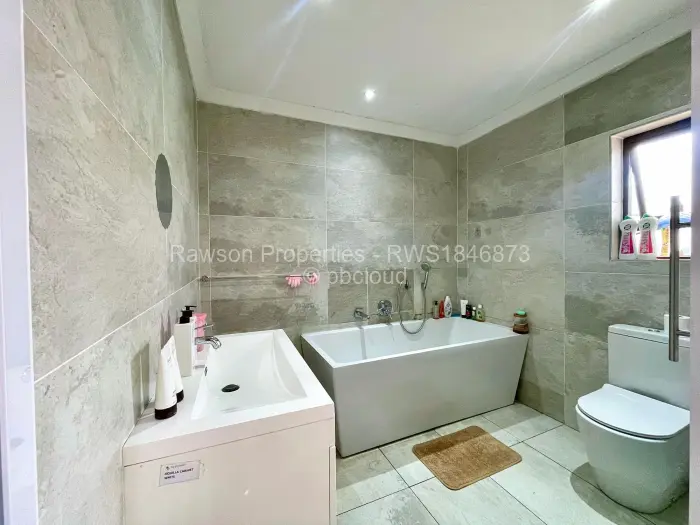 8 Bedroom House for Sale in Athlone, Harare