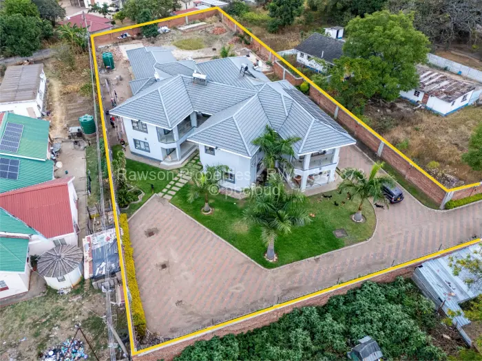 8 Bedroom House for Sale in Athlone, Harare