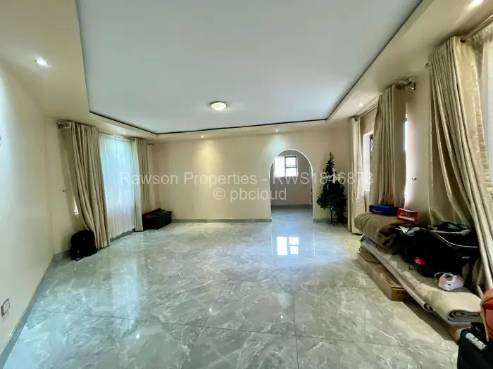 8 Bedroom House for Sale in Athlone, Harare